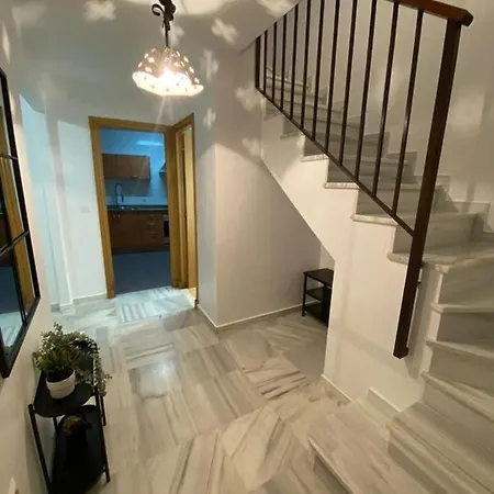 Casa Avila חרז
